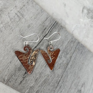 925 Hammered Sterling Silver Double Scroll Hand-Cut Design Earrings • Gifts for Her • Handmade • Trending • Unique • Ethnic • Minimalist