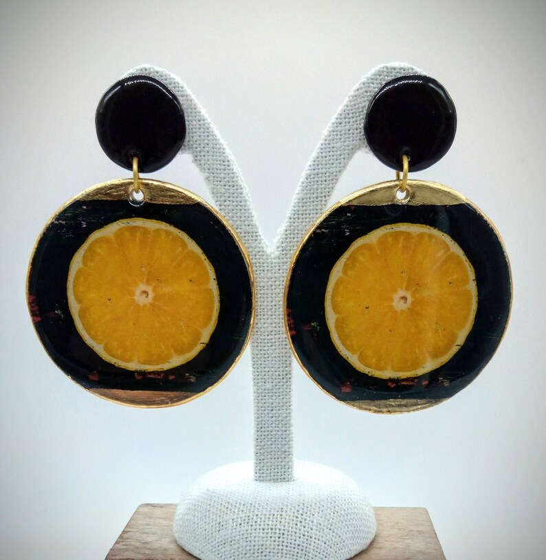 Large earrings with oranges Chic gift. Shiny earrings in epoxy Black and gold earrings Round mobile pendant earrings