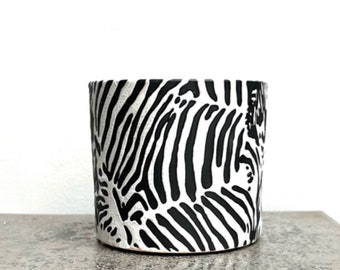 Black and White Zebra Print Ceramic Indoor Plant Pot 10cm