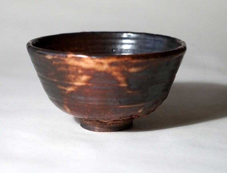 Chawan. Shino sandstone bowl Mr