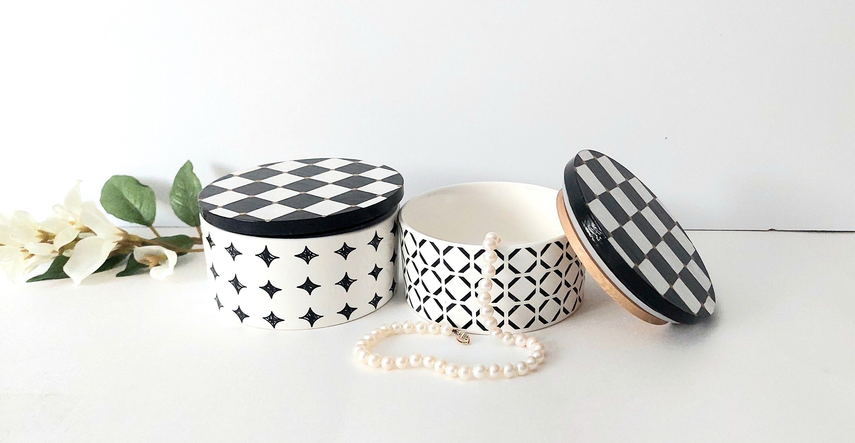 Black & White Checkered Ceramic Trinket Dish With Bamboo Lid