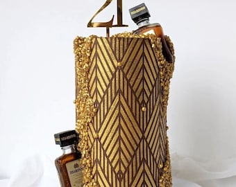 Lacupella Cake Buttercream Stencil CHEVI - Seamless Delicate Pattern For Tall Double Barrel Cake