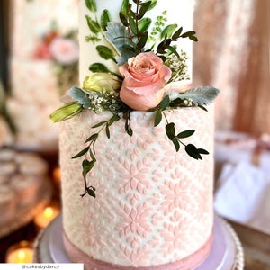 Lacupella Cake Stencil - BLUME - Seamless Delicate Pattern For Tall Double Barrel Cake