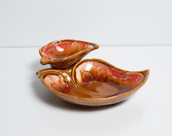 Maurice of California Chip and Dip Ceramic Dish with Leaf Design and Wood Grain Exterior