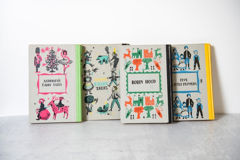 Set of 8 Junior Deluxe Editions Hard Cover Books 1950's Editions Grimm's, Robin Hood, Wizard of Oz, Anderson's, Prince, Lassie, Hans, MORE image 8