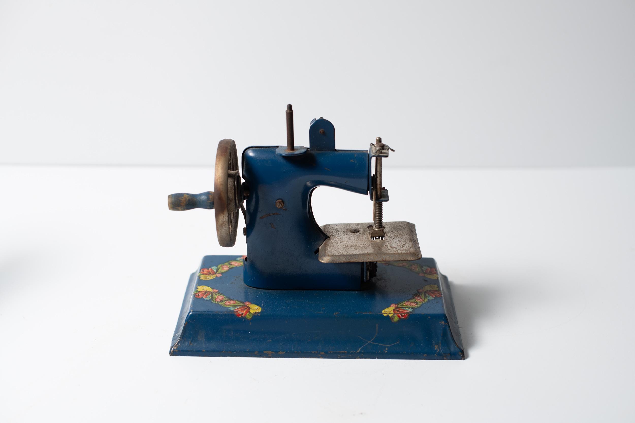 Kayanee Sew Master Toy Sewing Machine - Etsy