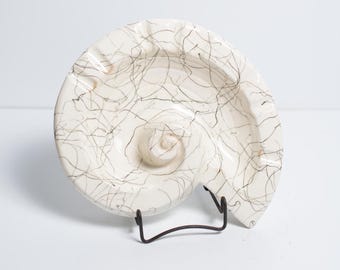 Mid Century Large Ceramic Ashtray by Hollywood Ceramics White Nautilus Shell with Spaghetti String Design, Black & White