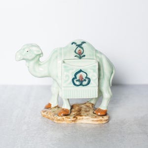 humps cigarettes Vintage Moriyama Japan Ceramic Mint Green Camel With 2 Packs and Hump for  Holding Cigarettes and Matchbook, Planter or Organizer