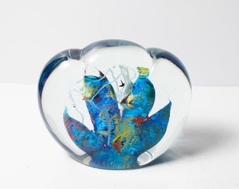 Large 11 lbs Double Sided Murano or Murano Style Aquarium Art Glass Sculpture with Fish and Undersea Design / 6 1/2" Tall x 8" Wide