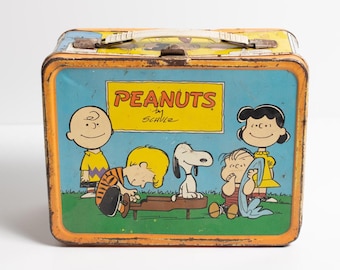 1959 Peanuts by Schultz Metal Lunchbox