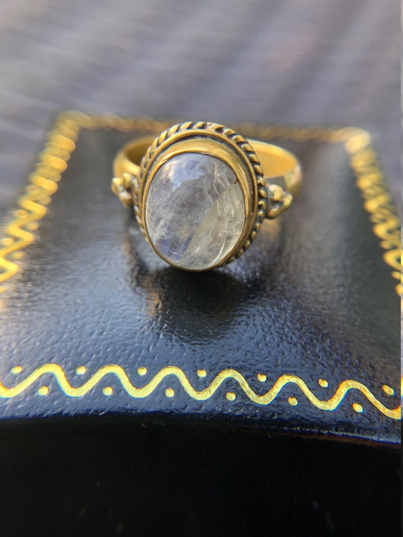 Large Cabochon Moonstone Ring - image 2