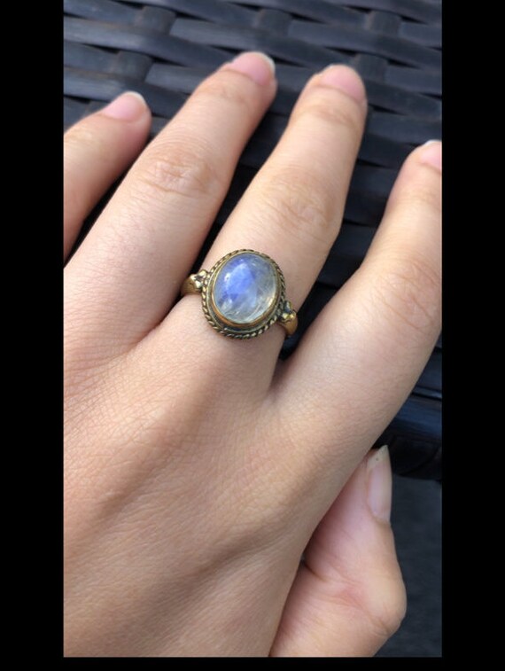 Large Cabochon Moonstone Ring - image 7
