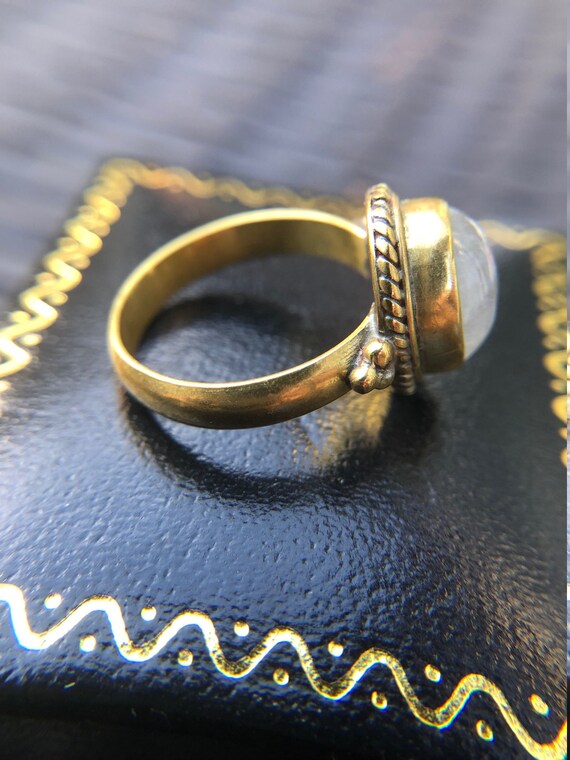 Large Cabochon Moonstone Ring - image 3