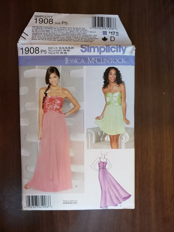 Simplicity Pattern Misses' Dresses 12-14-16-18-20 Simplicity Pattern Misses' Dresses 12-14-16-18-20