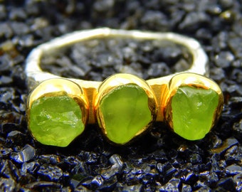 Peridot Ring, Raw Gemstone Ring, Sterling Silver Gold Plated, August Birthstone Ring, Unique Statement Ring, Cocktail Ring, Unique Gift