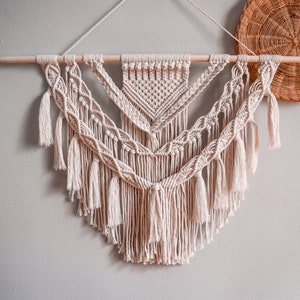 Macrame Pattern Written PDF with photos by BerryandClove Beginner/Intermediate Digital Macrame Wall Hanging Pattern Instant download image 1