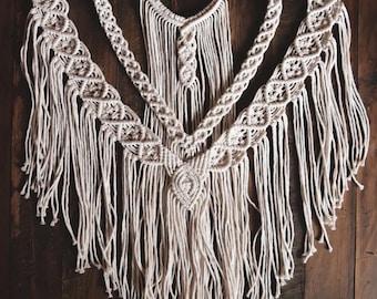 Macrame Pattern | Written PDF with photos by BerryandClove | Beginner Easy DIY Digital Wall Hanging Pattern | Instant download