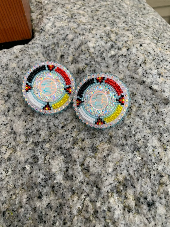 Orecchini a forma di tartaruga in peltro: gioielli in argento sterling dei nativi americani - Italia