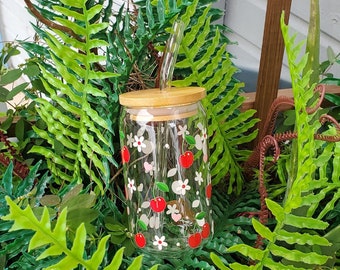Cherries & Daisies | 16 oz. | Glass Can | Hearts | Fruit | Spring | Summer