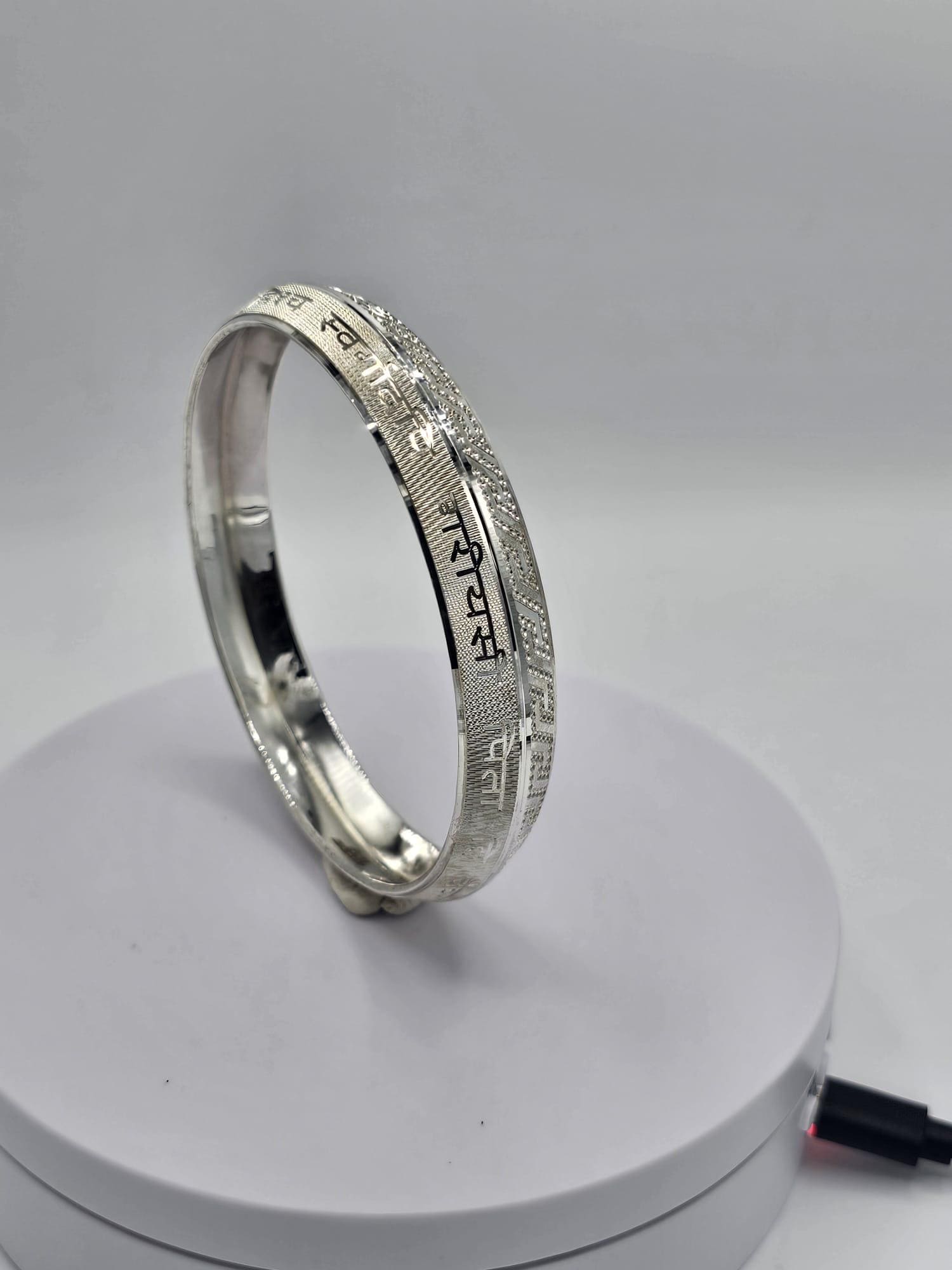 Kada design for man chandi best sale