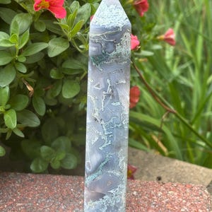 Moss Agate Tower w/Druzy >