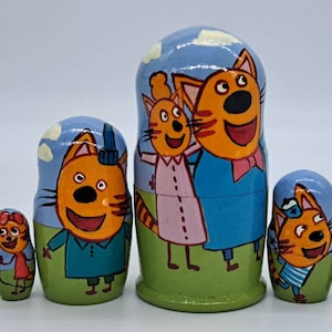Cartoon Hero Nesting Dolls: 5-in-1 Hand-Painted Matryoshka Toy