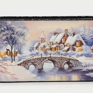 Ukrainian lacquer miniature box “Happy winter days” Hand made in Ukraine