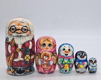 6" Santa Nesting dolls Christmas Matryoshka 5 in 1 Hand made in Ukraine Artwork Wooden toy Stacking dolls