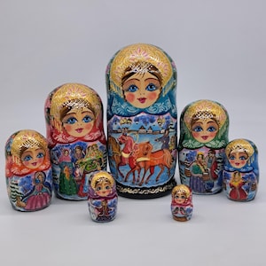 8&quot; Winter Nesting dolls 7 in 1 matryoshka  Wooden toy Made in Ukraine