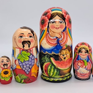 8&quot; Ukrainian family Art nesting doll Matryoshka 7 in 1 Wooden toy Made in Ukraine