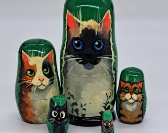 5-in-1 kattennestpoppen 5" hoge Oekraïense matroesjka handgemaakt en geschilderd in Oekraïne Kitty Russische pop houten speelgoed