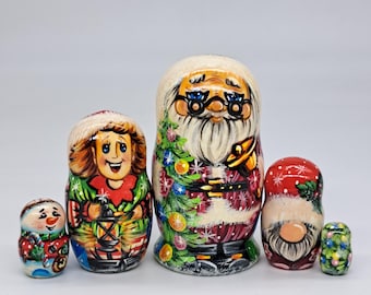 Handmade Santa Claus Nesting Dolls, 5-in-1 Wooden Matryoshka