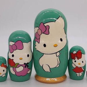 Cartoon Helden verschachtelte Puppe 5 '' hoch Hand bemalt Matroschka-Puppe 5 in 1 lustige Geschenke Raumdekor, Kinder Geschenk, Holzspielzeug für Kinder