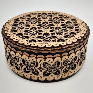 Birch bark box Wooden casket Hand crafted Carving Jewelry box #1