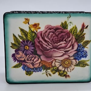 Lacquer miniature box Flowers Trinket box Handmade and painted in Ukraine