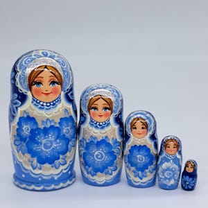 4" Art Nesting dolls 5 in 1 Ukrainian matryoshka Wooden toy for kids and home decor Russian doll Handmade in Ukraine