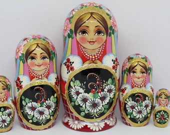 . Details about   Nesting dolls Ukraine" 7"tall, 5 pieces matryoshka "Happy meeting