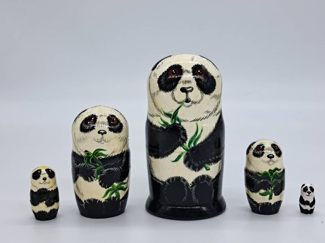 4 Panda Nesting Dolls Matryoshka happy Family 5 Pieces in 1 Handmade in