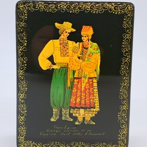 Ukrainian traditional dress Lacquer Miniature jewelry box (2008) Hand painted in Ukraine Exclusive collection