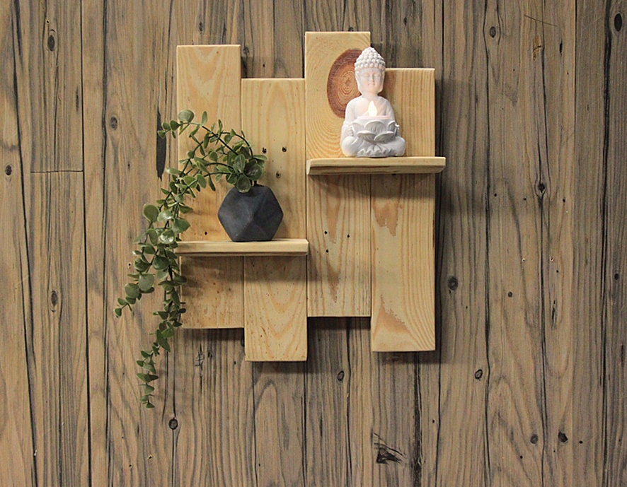 Pallet 2024 wood shelves
