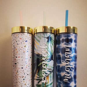 Garrafas de água personalizadas