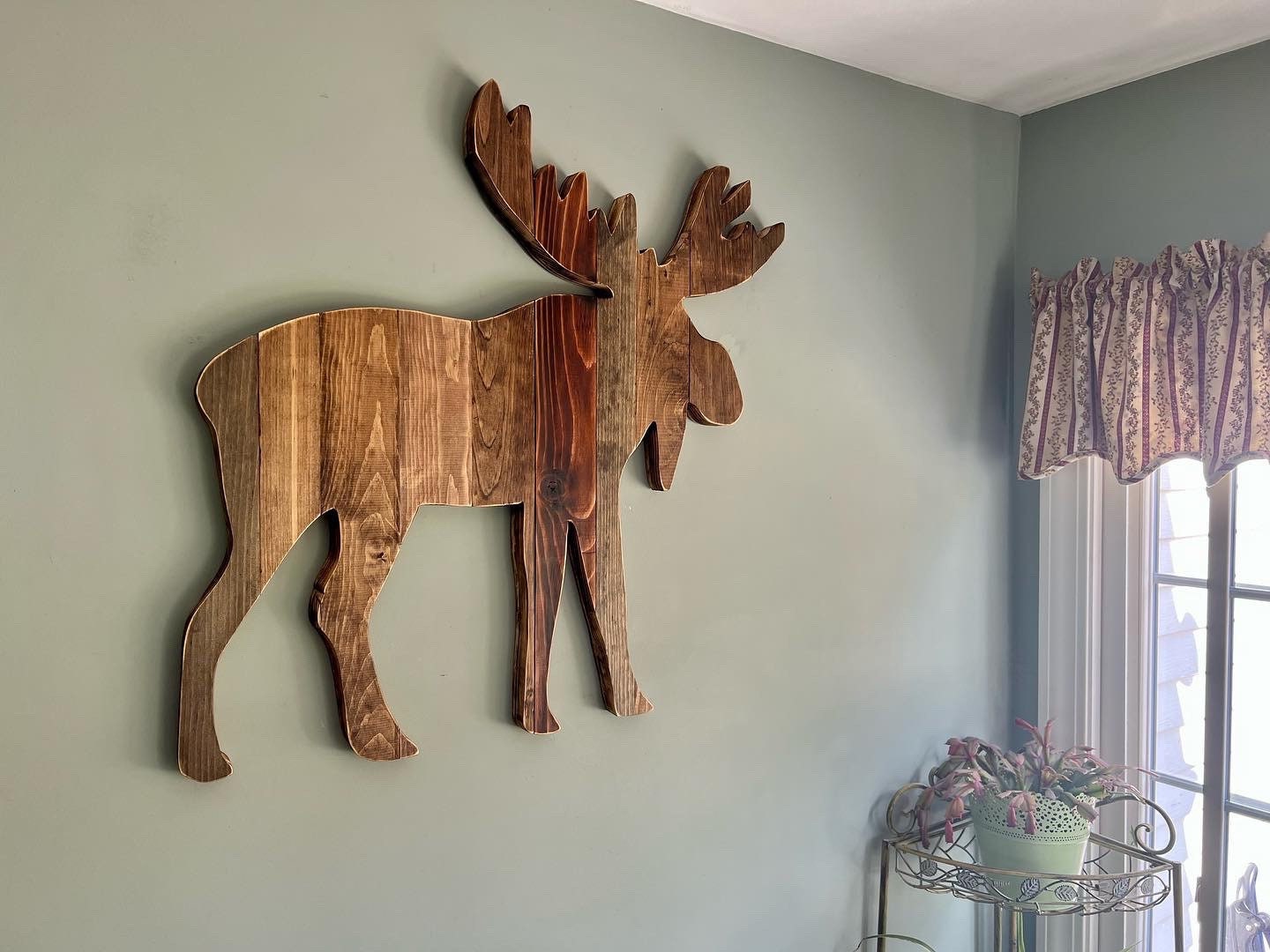 Rustic wooden moose sign, repurposed wood moose, moose wood sign, gift for him, gift for her, man cave, free shipping