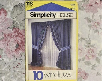 Simplicity House Pattern #118, "10 Windows"