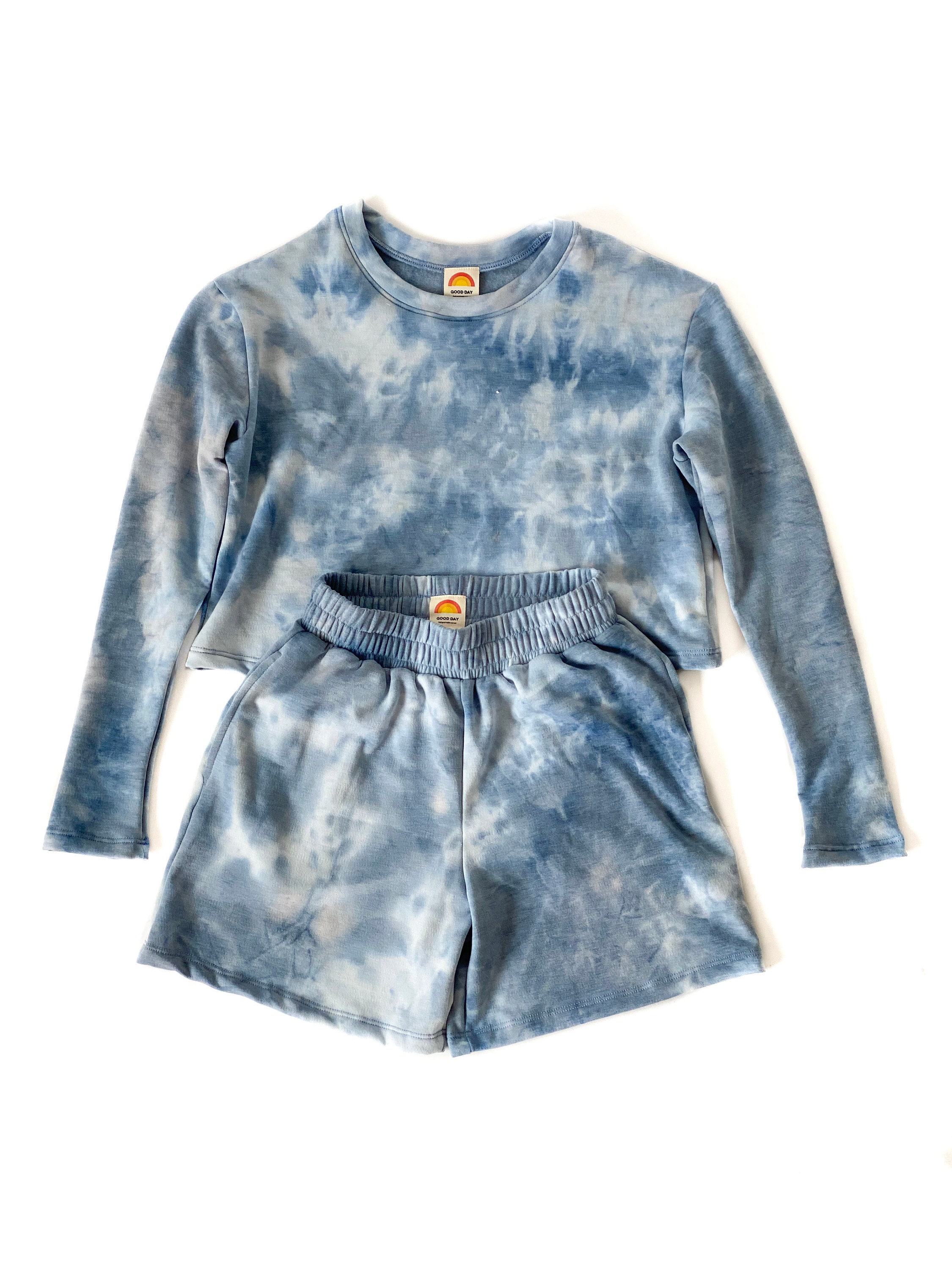 Stormi Webster Wore a Stylish Blue Tie-Dye Loungewear Set