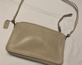 beige button coat