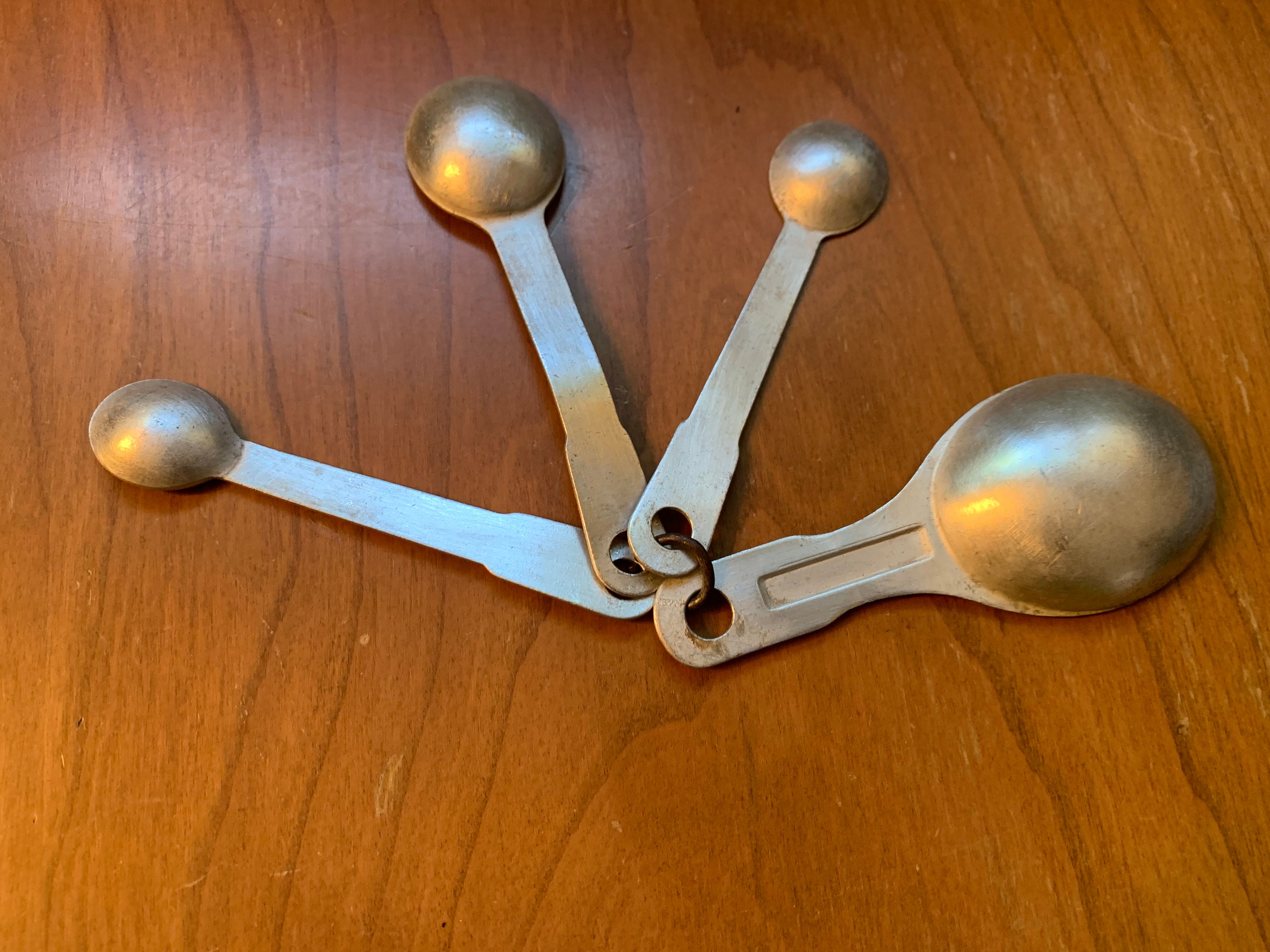 Vintage Aluminum Measuring Cups and Spoons, Circa 1950s, Retro Mid Century  Farmhouse, No Makers Mark, 3 Sets and Odd Spoon, Good Condition 