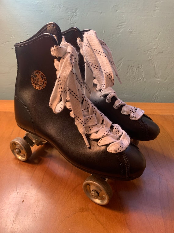 Street roller skates best sale