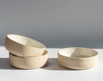 CERAMIC BOWLS SET-Minimal Bowl With Speckles-White Glossy Dishes-Beige Vaisselle-Japanese Dishes-Stoneware Bowl Set-Modern Kitchenware