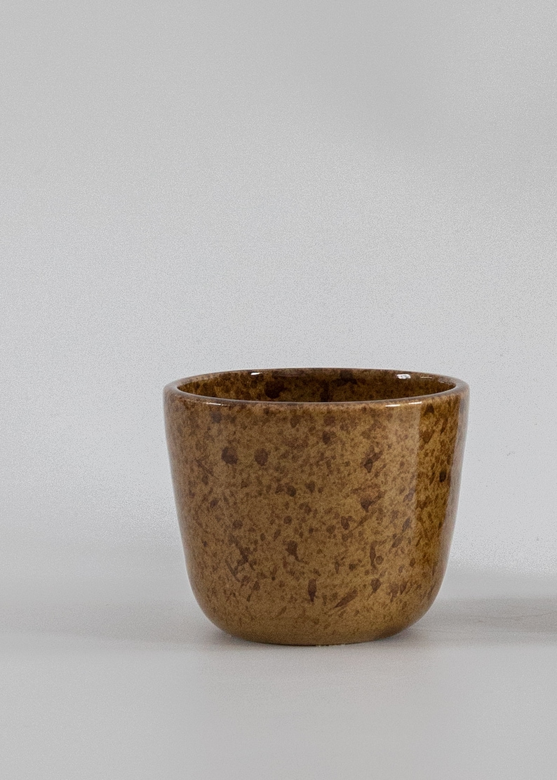 Modern ceramic coffee cup, Honeycomb Minimal stoneware ceramic tumbler, Mustard brown cappuccino cup, No handle latte mug, Nordic Style with darker dots