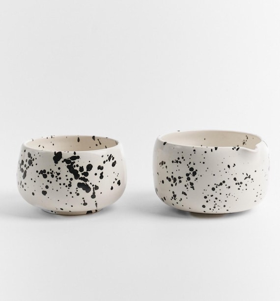 Black & White Matcha Bowl, Ceramic Black Splatter Matcha Set, Handmade Matcha Cup, Matcha Bowl with Spout, Black Splashes Matcha Gift Set